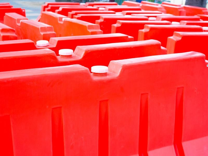 plastic barrier supplier in uae